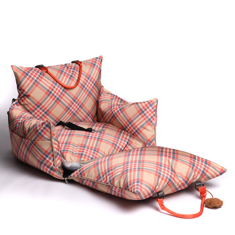  Dogs&amp;Co Luxe Honden autostoel  Royal+  Beige Check  Waterproof Limited Edition