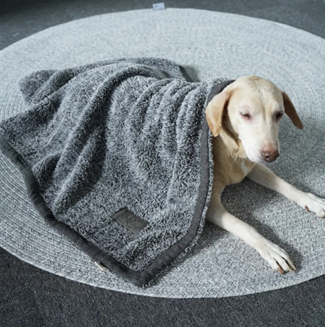 Dogs&Co Hondendeken Snuggle Beige 100x75cm 