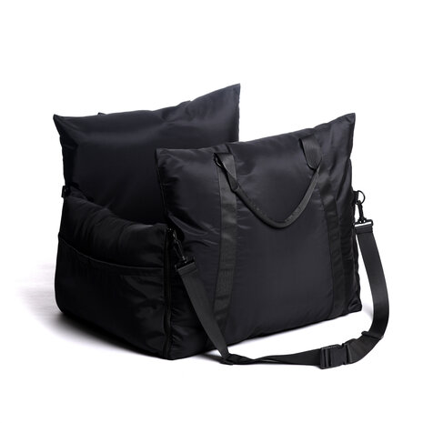 Dogs&amp;Co Luxe Honden autostoel  Royal+  ZWART Waterproof 