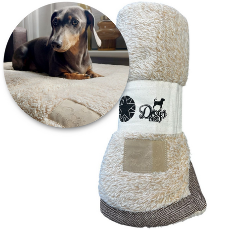 Dogs&Co&reg; SNUGGLE fleece deken Beige 100x75cm 