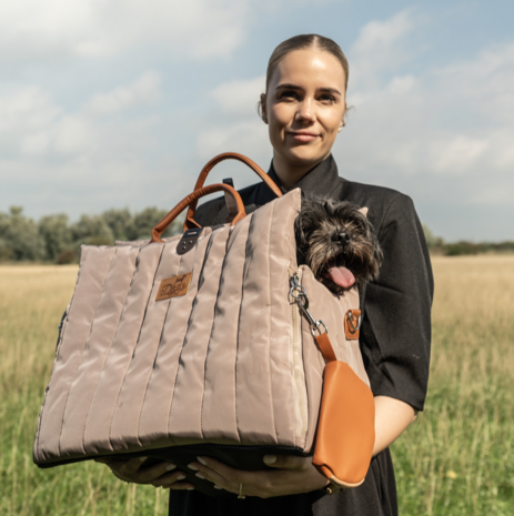 Dogs&amp;Co&reg; Luxe Hondentas Beige voor honden tot 8KG - Beige 